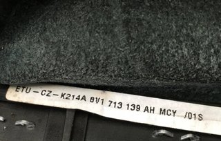 Pomo alcantara Audi RS3 8V