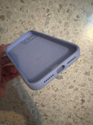 Funda iPhone Morada MagSafe