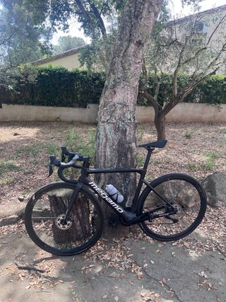 Bicicleta de carretera Megamo