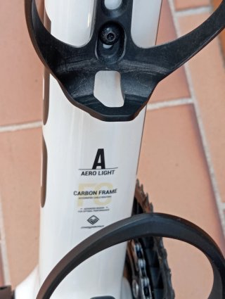 Bicicleta de carretera Megamo pulse 15, 2025