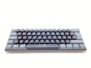 Teclado Mecánico Trust 867