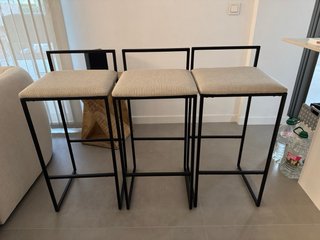 Taburete Alto Kenay Home Beige/Negro
