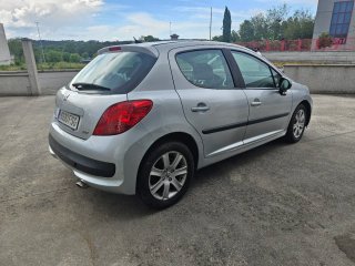 Peugeot 207 1.6 16v
