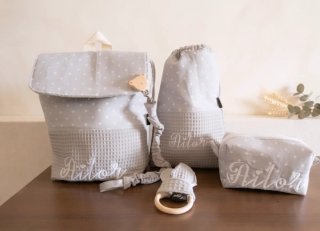 Conjunto bebé: mochila, neceser y más