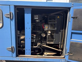 Grupo electrógeno SDMO 33 kVa