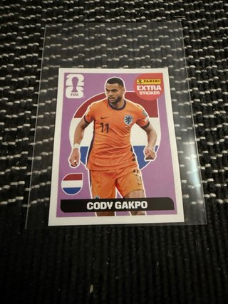 Cromo Cody Gakpo Morado Extra Panini