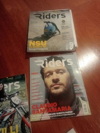 Riders riviste di motociclismo anno 2012