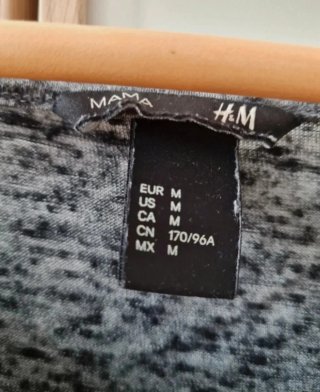 Camiseta H&M Gris Feel Free Have Fun