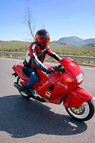Cagiva Freccia C10R Special Edition 825/1000