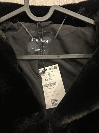 Chaquetón pelo negro talla M