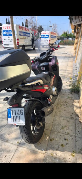 Moto Honda integra 700 automática