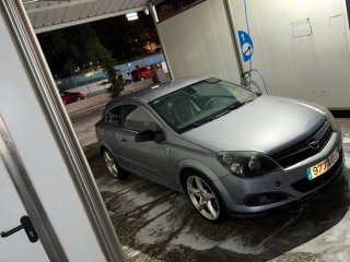 Opel Astra GTC