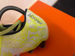 Botas de fútbol Nike Talla 40