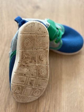 Deportivas Talla 23