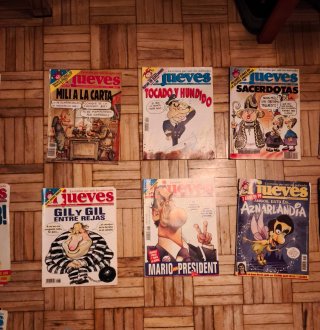Colección de revistas el jueves