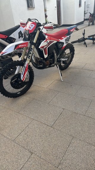 Fantic 300 2 tiempos 2025