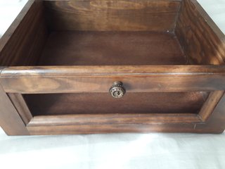 (50) Mueble madera 7 cajones y 1 puerta