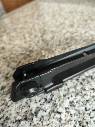 Mira M4 Juguete