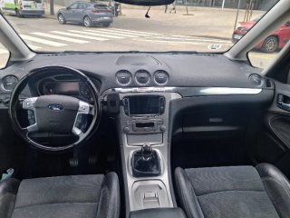 Ford Galaxy 2009