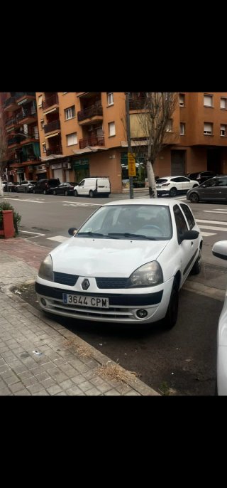 Renault Clio 2004