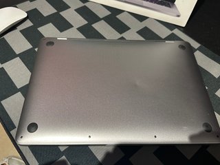MacBook Pro M1 2020 + Magic Mouse