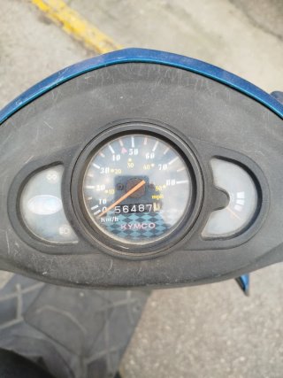 Kymco Agility 49cc Scooter Azul
