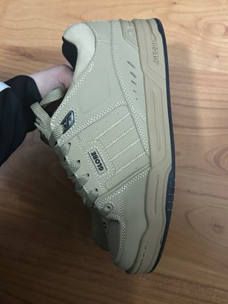 Zapatillas Globe Beige/Marrón