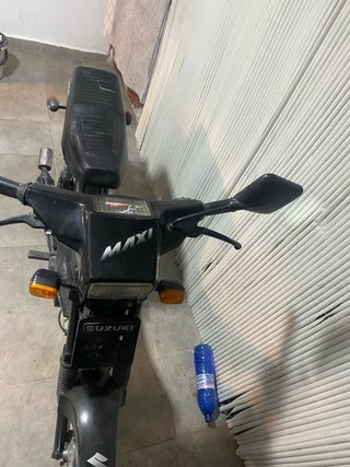 Moto Maxi Moped Negra Sin Documentación