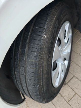 Peugeot 208 2014