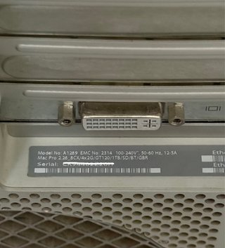 Mac Pro Apple A1289 8-Core Doble Xeon Funciona