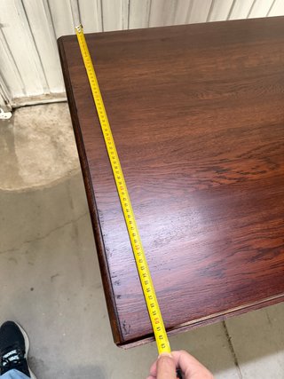 Mesa de madera plegable con cajón restaurada