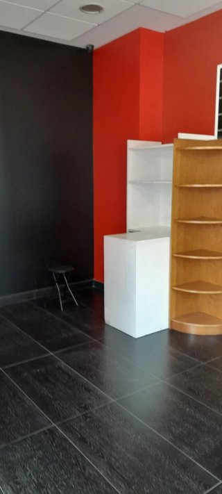 Local comercial en Lasarte-Oria