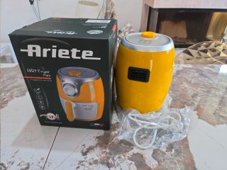 Friggitrice ad aria Ariete