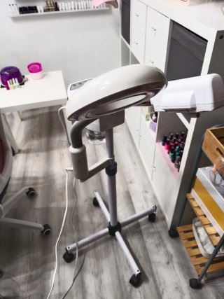 Vaporizador Facial Profesional con Lámpara