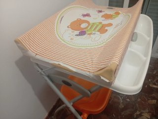 Bañera y cambiador infantil