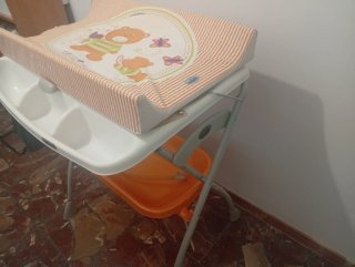 Bañera y cambiador infantil