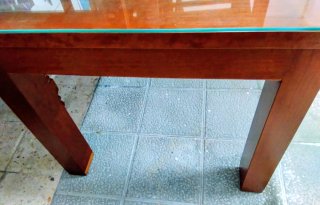 Mesa de comedor madera y cristal