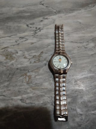 Reloj inteligente Fitbit y reloj Valencia CF