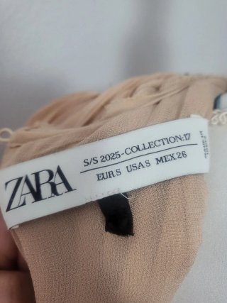 Top Zara pedrería y flecos