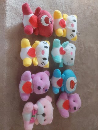 Lote de peluches con corazón