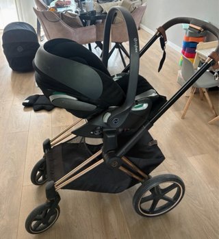 Cochecito Cybex Priam 4.  3 en 1 Negro black