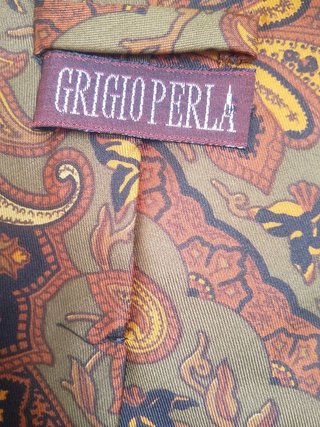 Cravatta Grigioperla Pura Seta Motivo Paisley