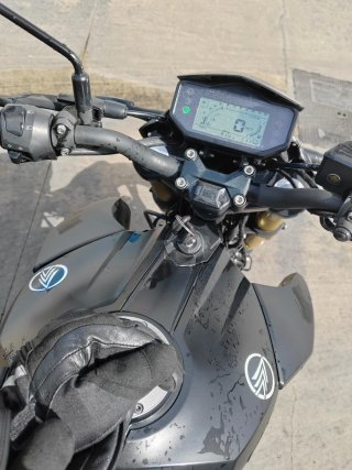 Keeway RKF 125 Negra