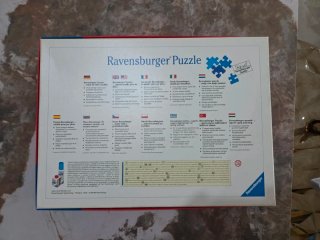 2 set di puzzle da 1000 pezzi l uno 70x50 cm