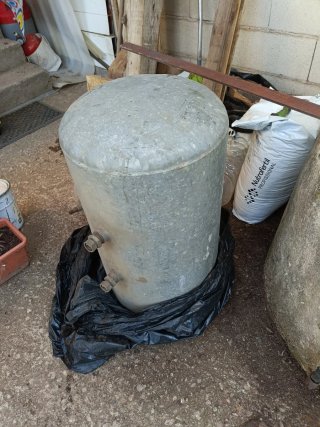 Vaso de expansión IBAIONDO 8 CMF