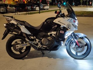 Honda Varadero 1000XL Negra y Blanca