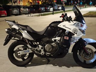 Honda Varadero 1000XL Negra y Blanca