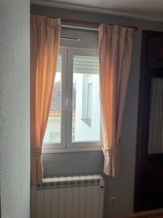 Juego edredón, cubre canapé y cortinas rosa/beige