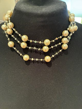 Collar largo perlas y cristales