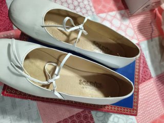 Zapatos juveniles Soleitos blancos talla 39